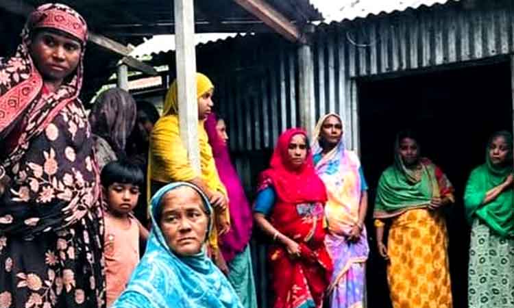 কটিয়াদীতে বিদ্যুৎস্পৃষ্ট হয়ে কিশোরীর মৃত্যু, বাঁচাতে গিয়ে মা ও দাদি আহত